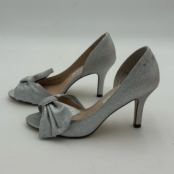 Nina Fay Silver Glitter Bow Peep Toe Heels - Picture 3 of 9